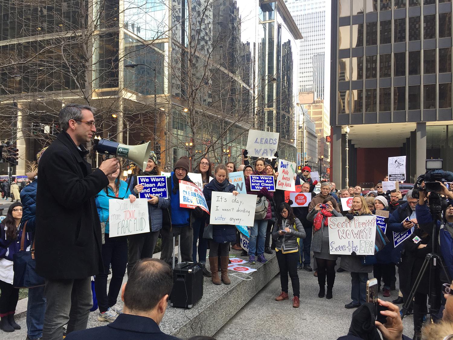 State Rep. Will Guzzardi speaks at a rally Feb. 6 in support of EPA employees in Chicago. (Courtesy of the Sierra Club)