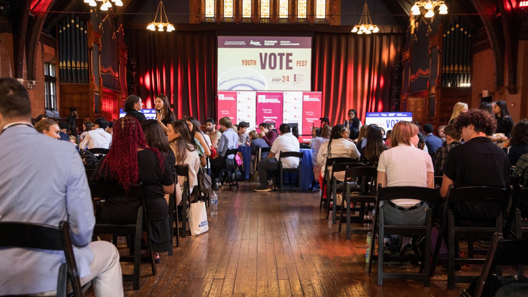Youth VoteFest was a day of programming that featured speakers and a series of voter engagement workshops in Chicago on Aug. 21, 2024. (Michael Izquierdo / WTTW News)