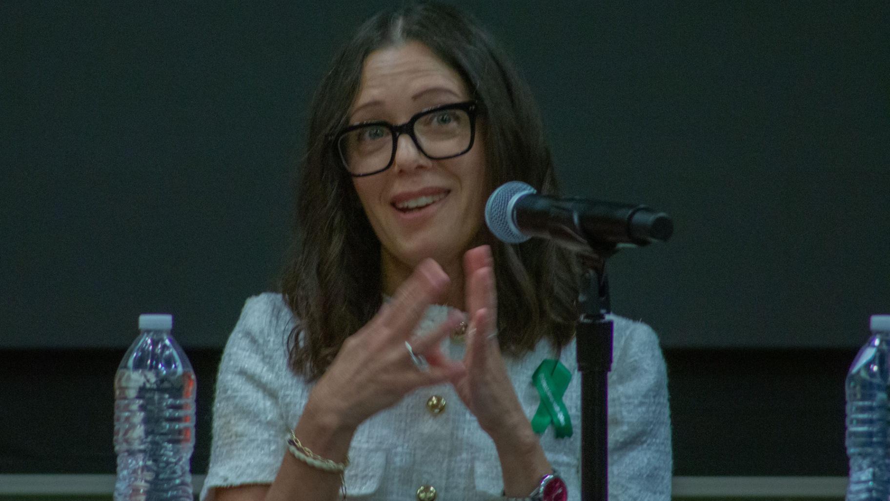 Dana Weiner, child welfare expert and director of the Children’s Behavioral Health Transformation Initiative, introduces ideas for how to better provide mental health care to Illinoisans. (Dilpreet Raju / Capitol News Illinois)