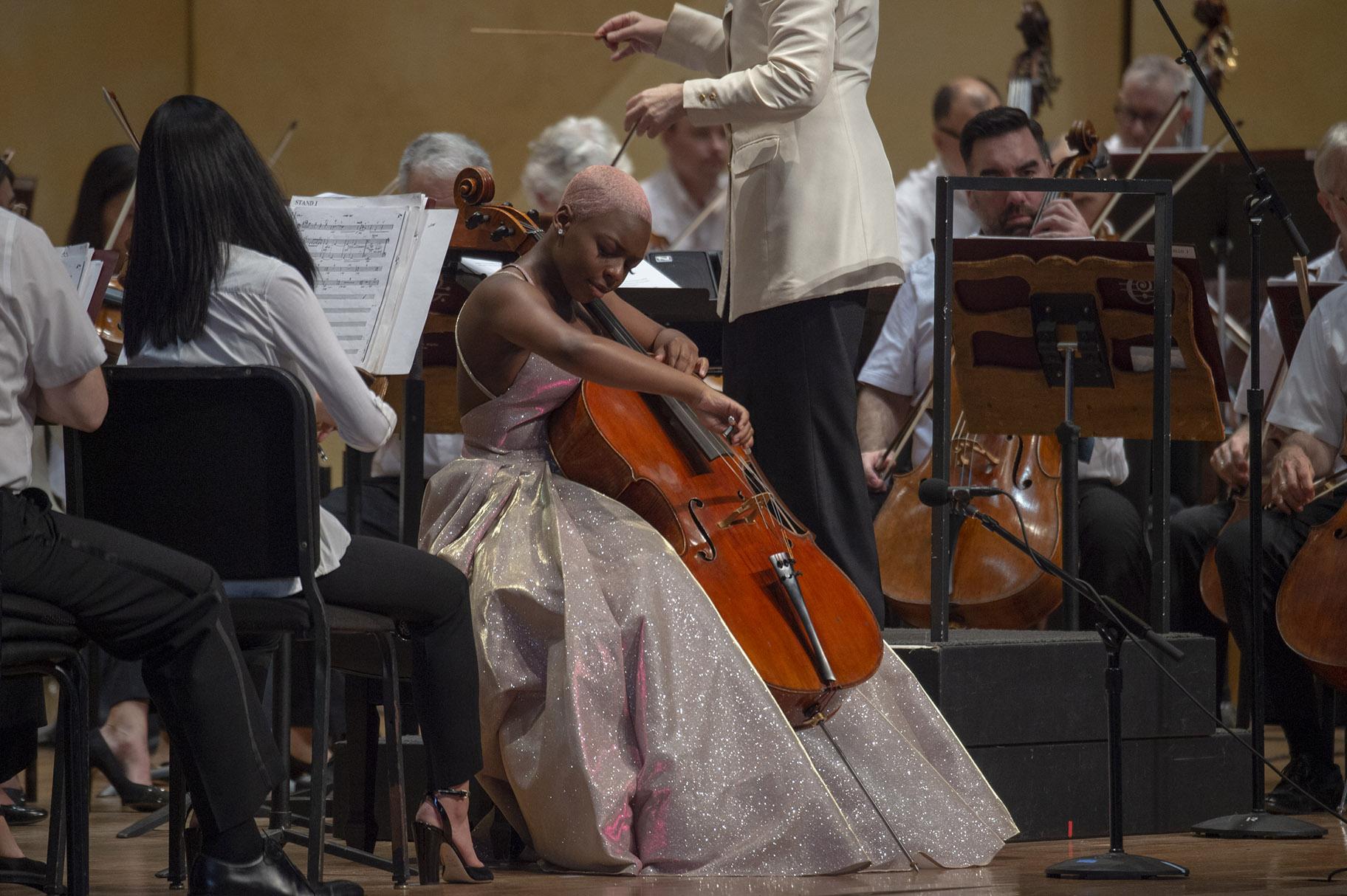 Chicago-born cellist Ifetayo Ali-Landing (Credit: Ravinia Festival / Patrick Gipson)