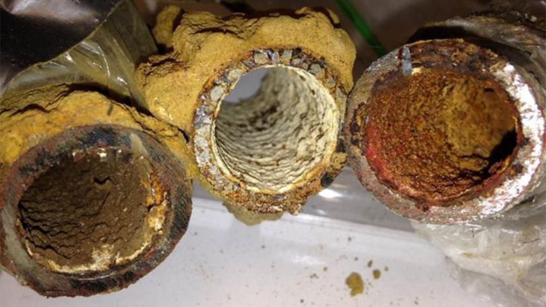 Corroded lead water pipes in Flint, Michigan. (Siddhartha Roy / FlintWaterStudy.org)