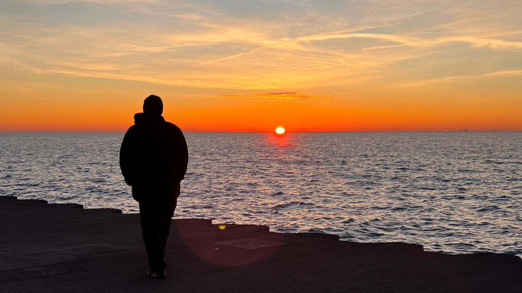 Jimmy Soto looks at a sunset after his release from prison. (Courtesy of Pilar More)