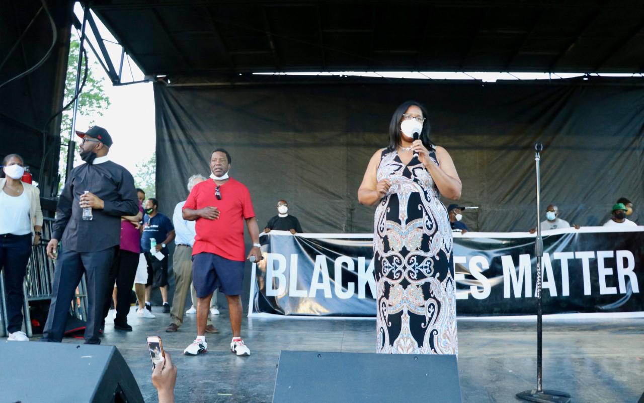 Chicago Treasurer Melissa Conyears-Ervin speaks to the crowd assembled behind Dyett High School in Washington Park at the culmination of a South Side protest on June 2, 2020. (Evan Garcia / WTTW News)