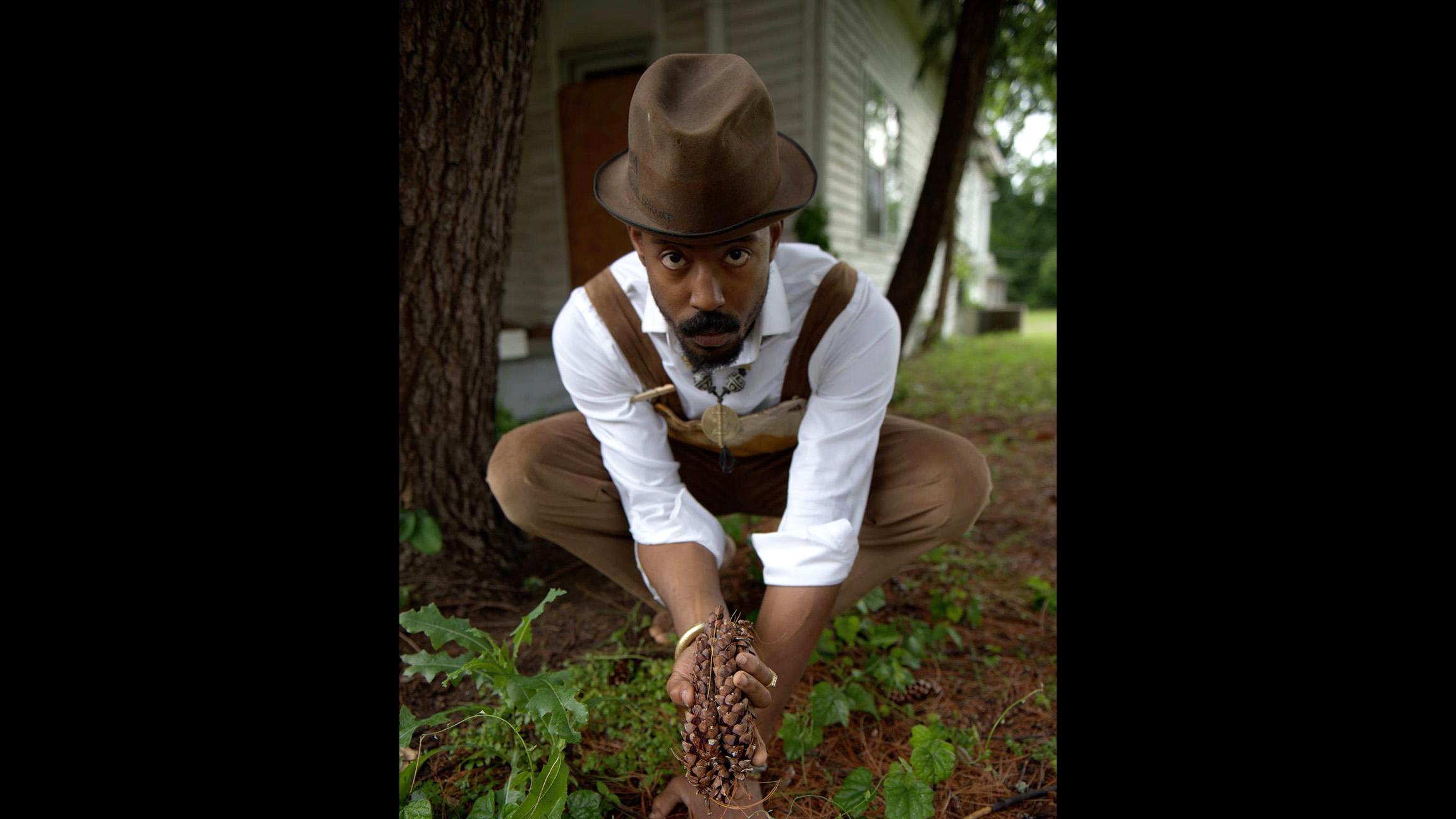 Viktor Le. Givens (DuSable Museum of African American History / Facebook)