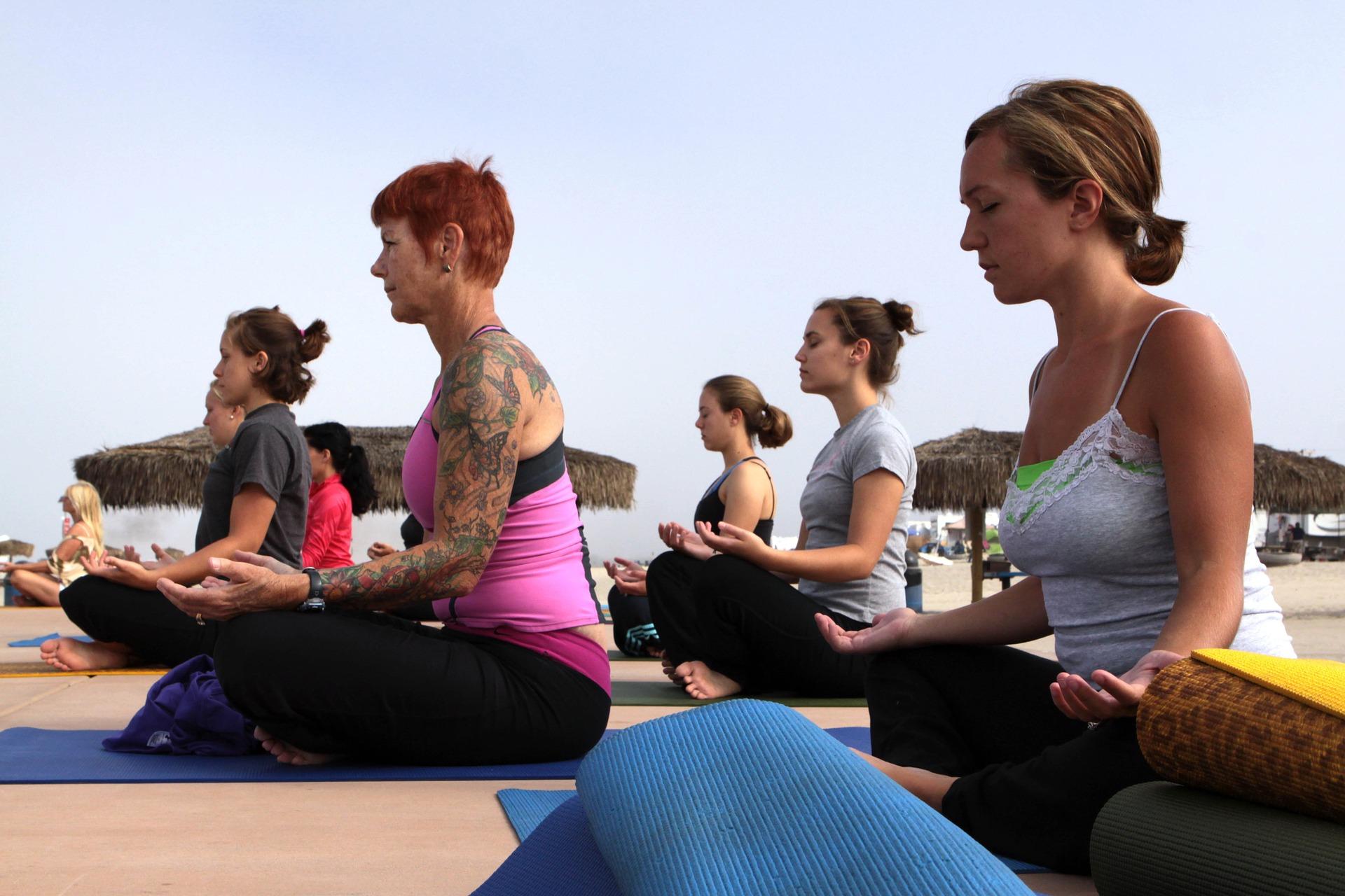 Study: Yoga, Meditation Can Reduce Stress for Disadvantaged Women, Chicago  News