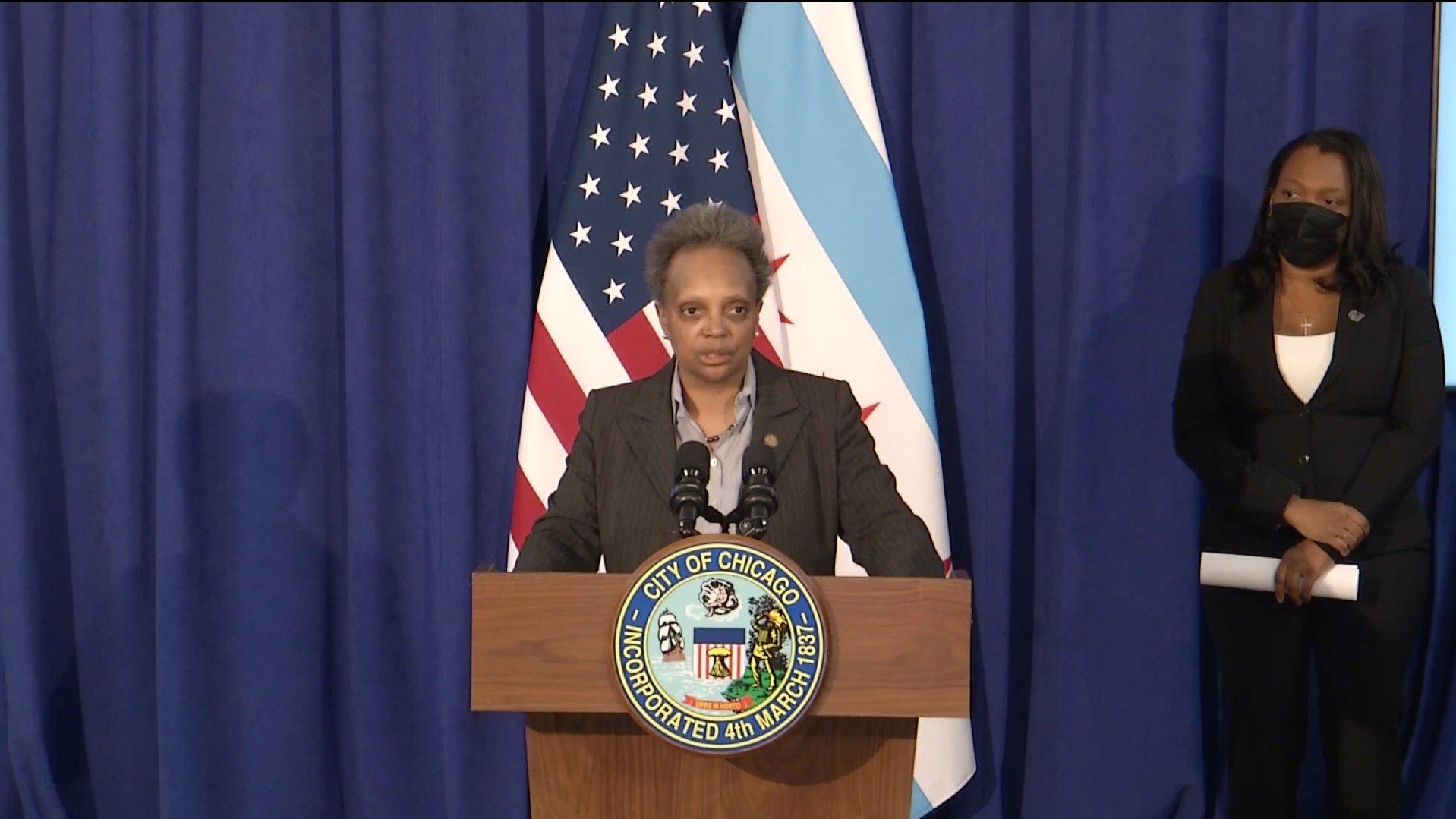 Mayor Lori Lightfoot speaks Friday, Jan. 29, 2021 alongside Chicago Public Schools CEO Janice Jackson about the district’s reopening plans and ongoing negotiations with the Chicago Teachers Union. (Chicago Mayor’s Office / Facebook)