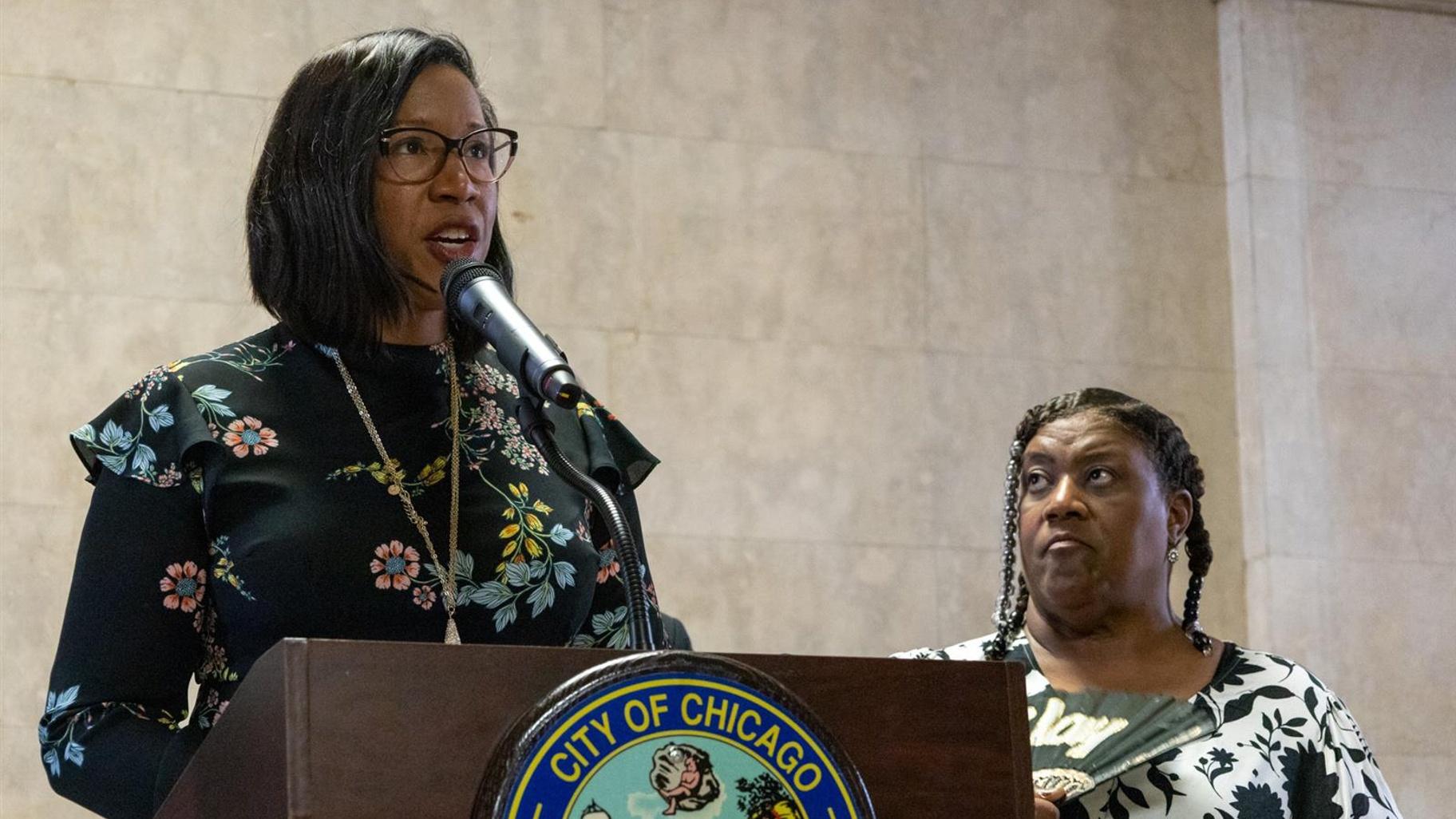 Chicago City Treasurer Melissa Conyears-Ervin calls for a reduction to a requested utility rate increase by Peoples Gas at a June 1, 2023, news conference. Rosazlia Grillier, a resident of West Englewood and advocate for low-income families, is also pictured. (Andrew Adams / Capitol News Illinois)