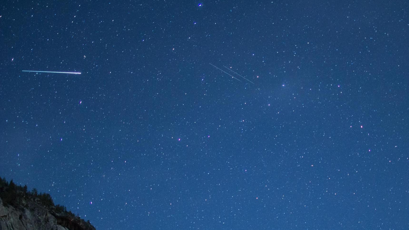 An Aquarid meteor streaks across the sky. (David Hoffmann Photography / iStock) An Aquarid meteor streaks across the sky. (David Hoffmann Photography / iStock)