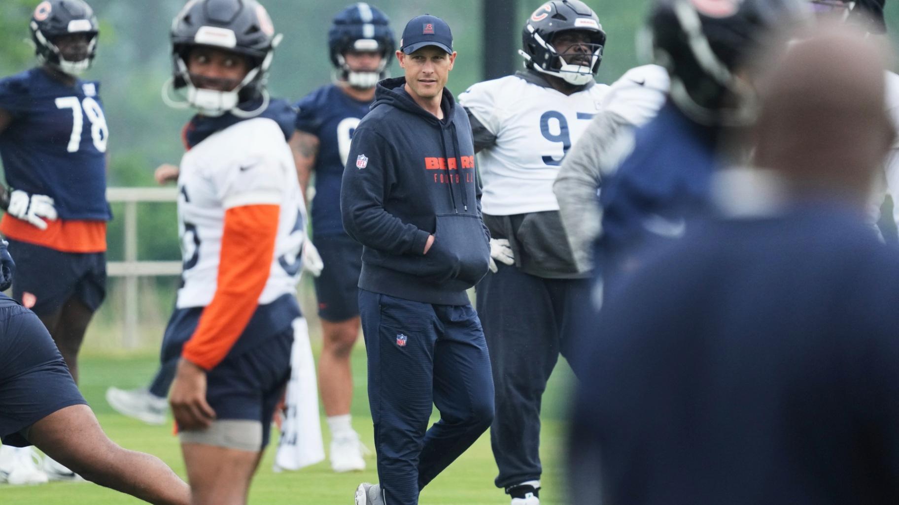 Chicago Bears head coach Ben Johnson watches players during NFL football practice at Halas Hall in Lake Forest, Ill., June 4, 2025. (AP Photo / Nam Y. Huh, File) Chicago Bears head coach Ben Johnson watches players during NFL football practice at Halas Hall in Lake Forest, Ill., June 4, 2025. (AP Photo / Nam Y. Huh, File)
