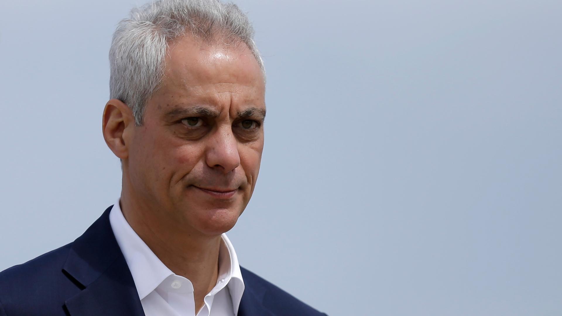 In this April 22, 2019, file photo, Chicago Mayor Rahm Emanuel waves as he arrives at a news conference outside of the south air traffic control tower at O’Hare International Airport in Chicago. (AP Photo / Kiichiro Sato, File)