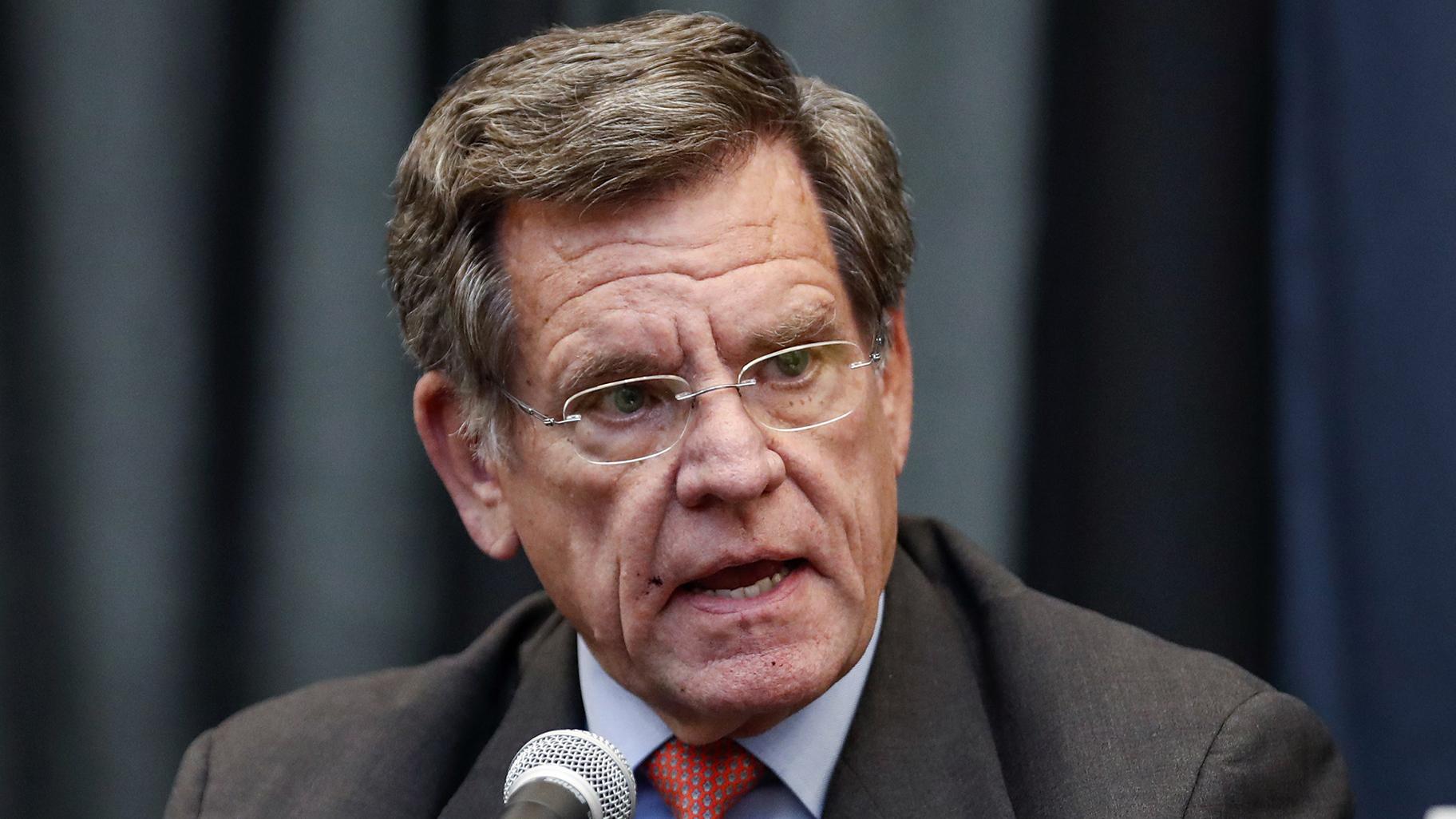 Chicago Blackhawks owner Rocky Wirtz speaks during a news conference in 2018 in Chicago. (AP Photo / Kamil Krzaczynski, File)