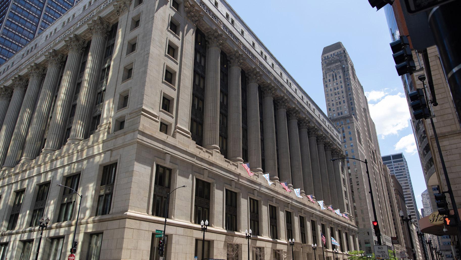 Chicago City Hall. (Michael Izquierdo / WTTW News)