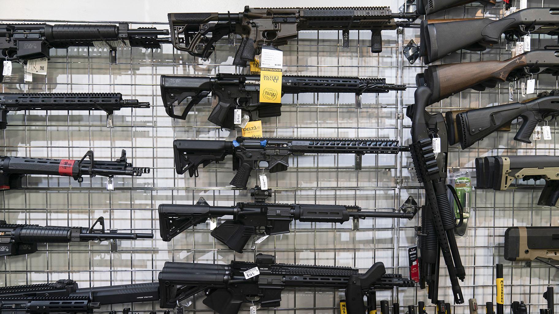 AR-15-style rifles are on display at Burbank Ammo & Guns in Burbank, Calif., June 23, 2022. (AP Photo / Jae C. Hong, File)