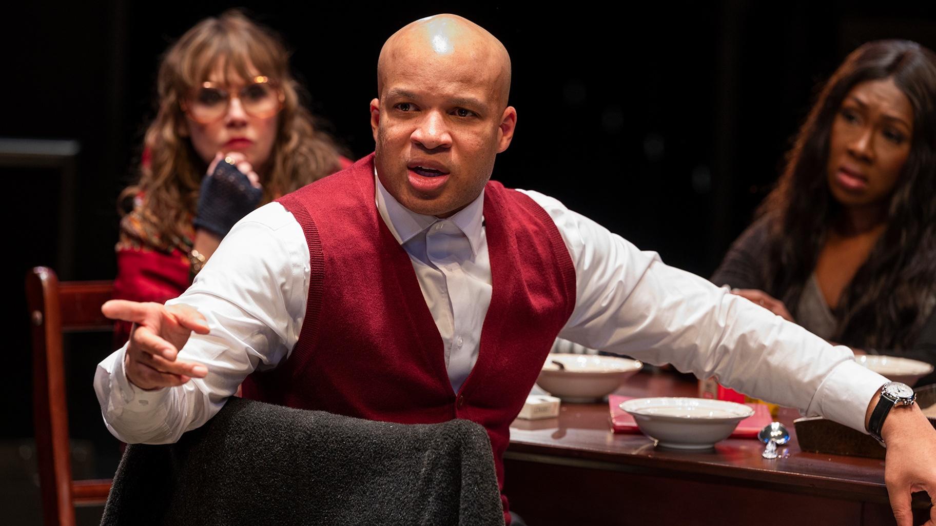 (left to right) Sally Murphy, Glenn Davis and Charence Higgins in Steppenwolf Theatre Company’s Chicago premiere of “Describe The Night” by ensemble member Rajiv Joseph, directed by ensemble member Austin Pendleton, running now through April 9, 2023. (Michael Brosilow)