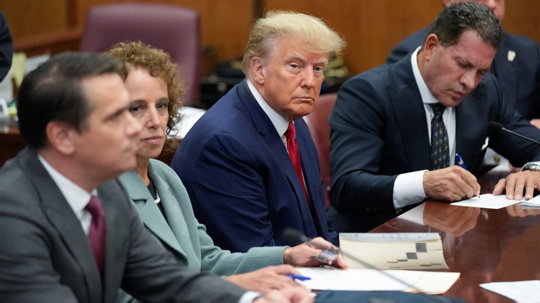 Former President Donald Trump sits at the defense table with his legal team in a Manhattan court, Tuesday, April 4, 2023, in New York. (AP Photo / Seth Wenig, Pool)