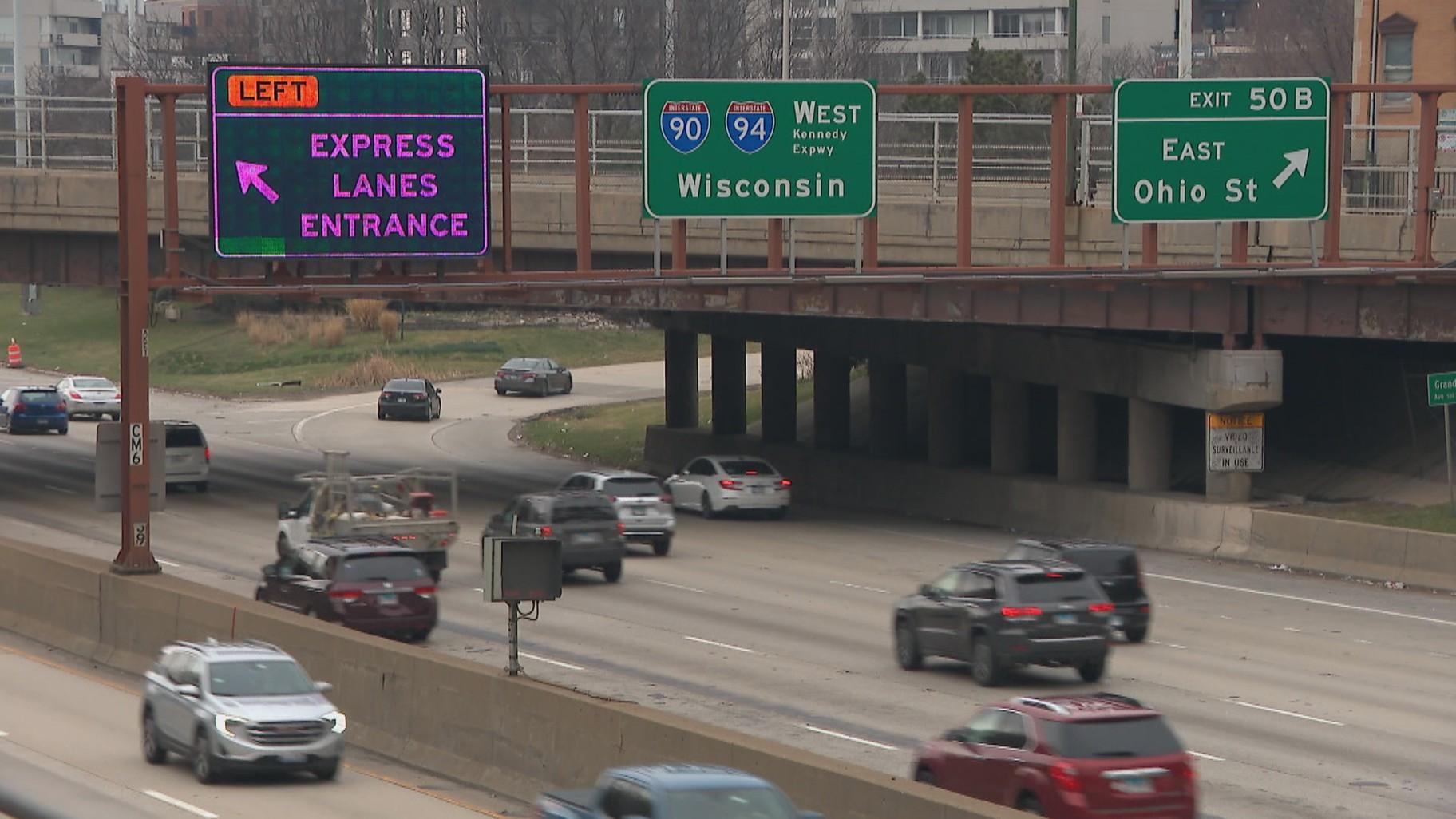 The Kennedy Expressway is pictured in a file photo. (WTTW News) The Kennedy Expressway is pictured in a file photo. (WTTW News)