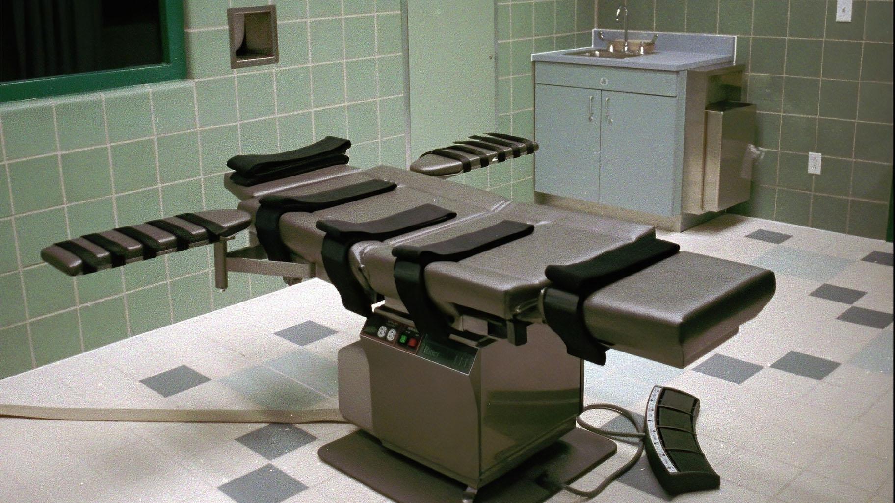 FILE - This March 22, 1995, file photo shows the interior of the execution chamber in the U.S. Penitentiary in Terre Haute, Ind. (AP Photo / Chuck Robinson, File)