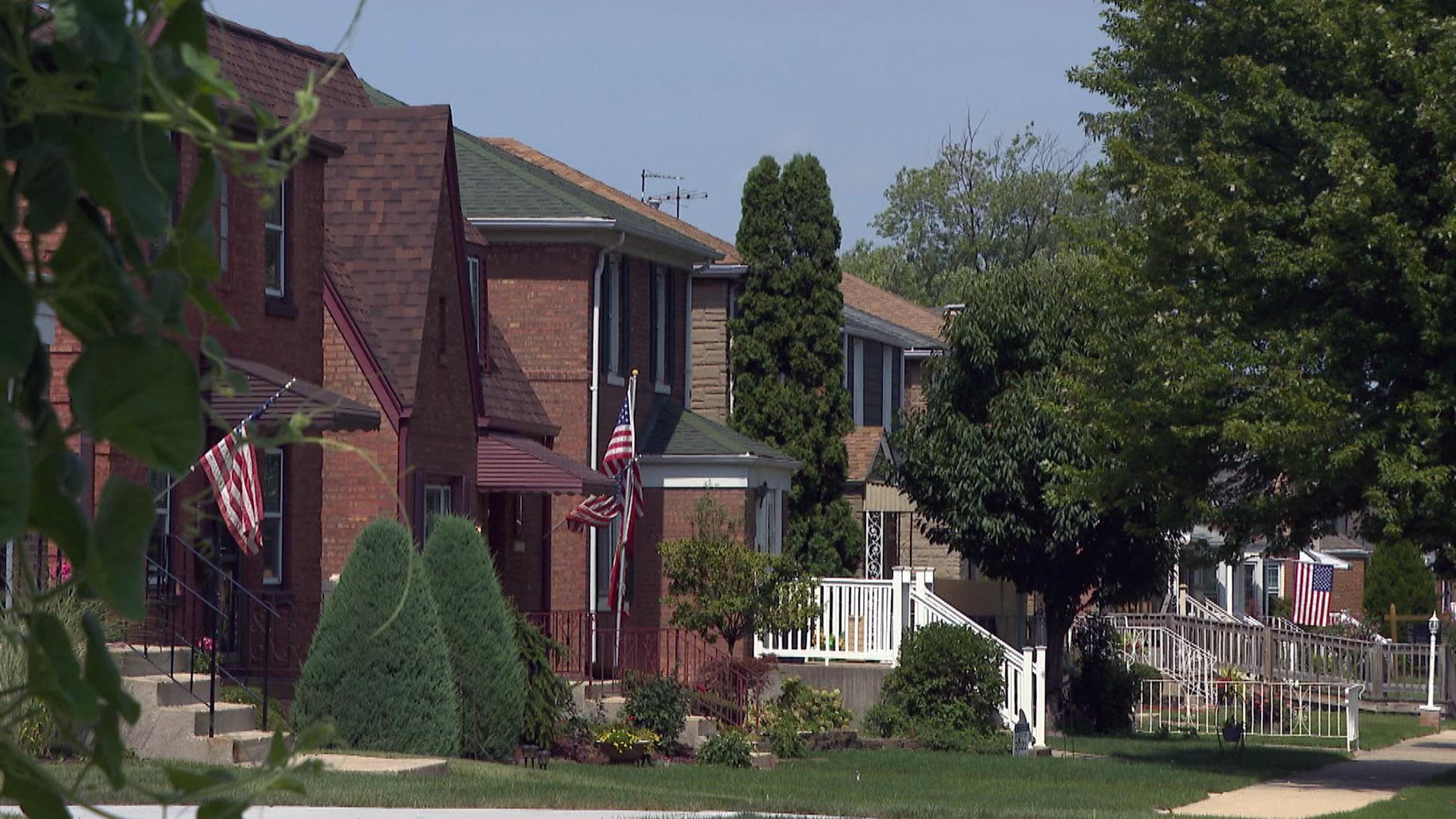 On Chicago’s Southwest Side, Garfield Ridge is home to Midway Airport. It has a significant first responder population and many senior citizens. (WTTW News)