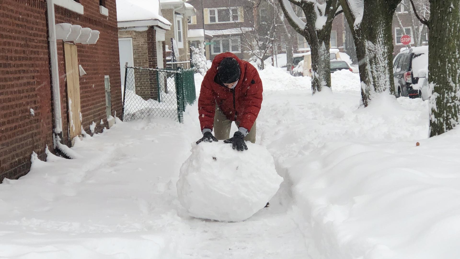 It's snowed nearly every day in February, and more is about to hit Chicago, in a big way. (Patty Wetli / WTTW News)