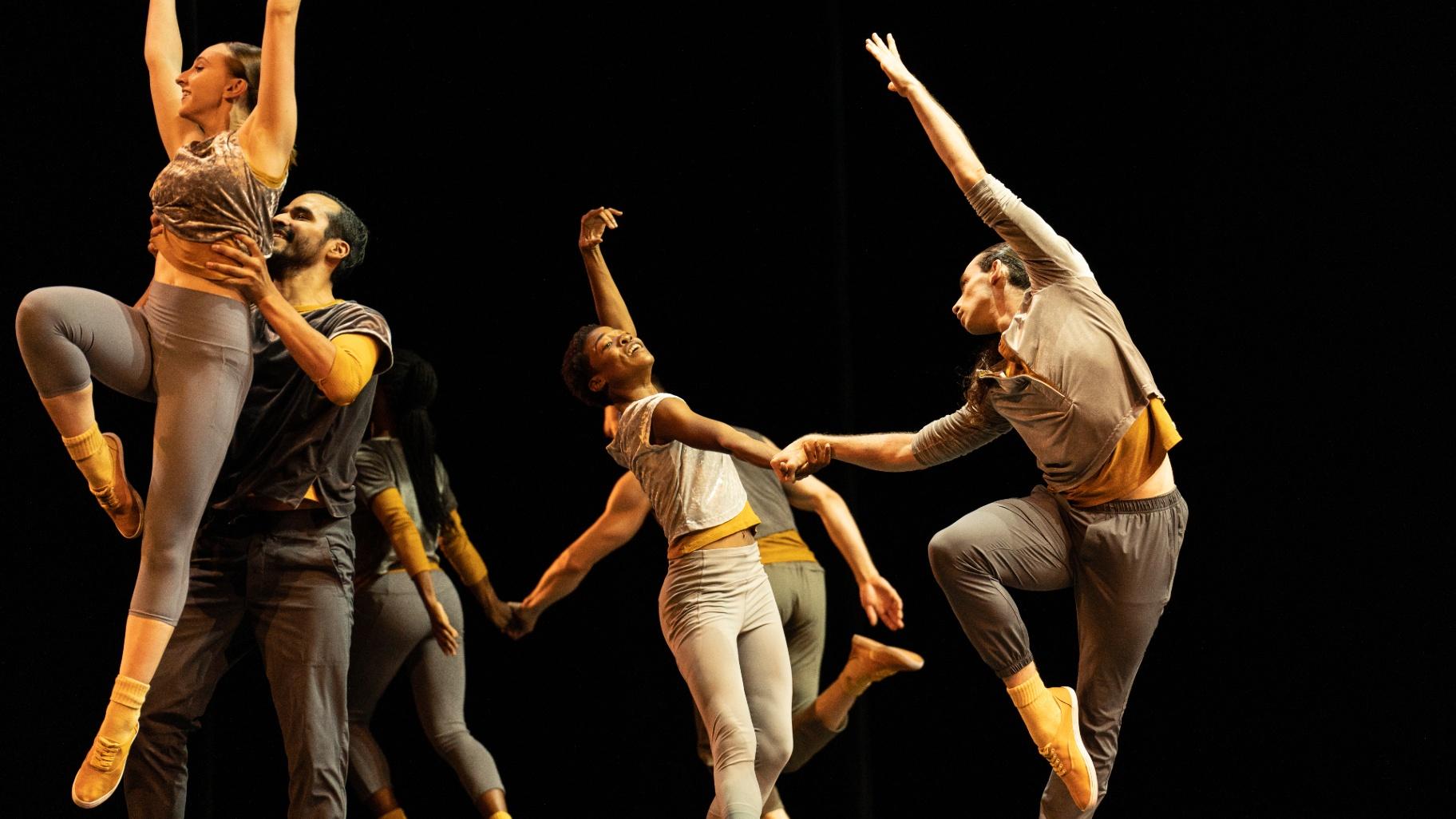 Three Chicago Companies Have Danced Up a Storm: Review | Chicago News ...