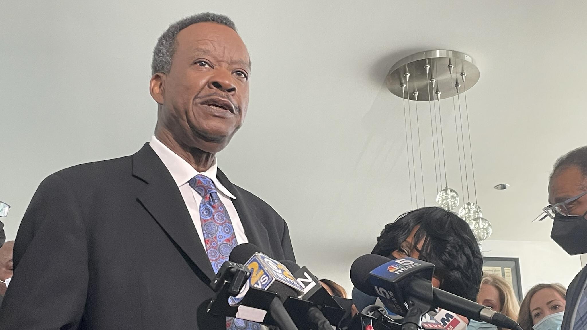 Willie Wilson Endorses Lori Lightfoot for Chicago Mayor