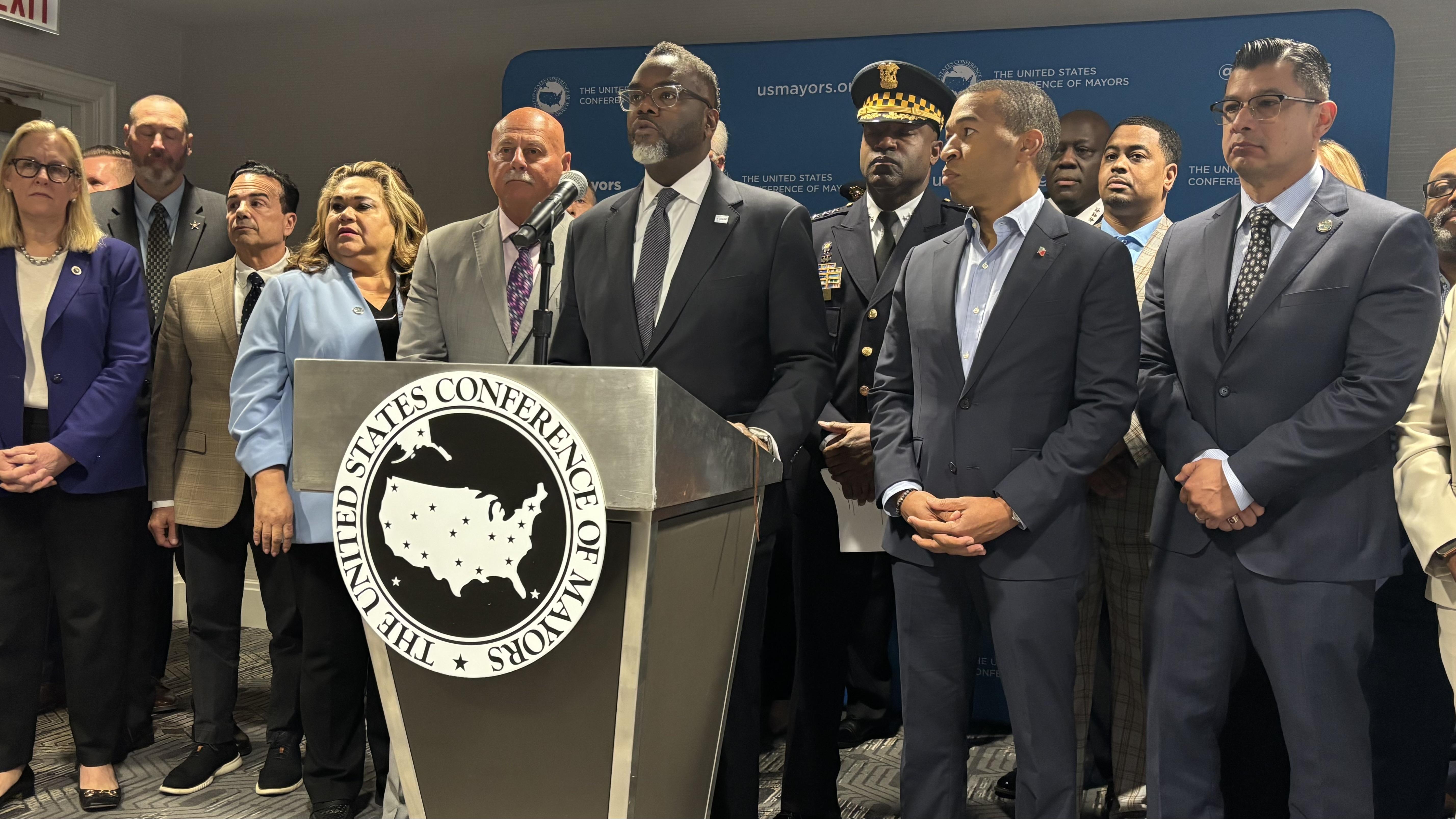 Mayor Brandon Johnson addresses the news media on Monday, April 28, 2025, at a meeting of the U.S. Conference of Mayors. (Heather Cherone / WTTW News) Mayor Brandon Johnson addresses the news media on Monday, April 28, 2025, at a meeting of the U.S. Conference of Mayors. (Heather Cherone / WTTW News)