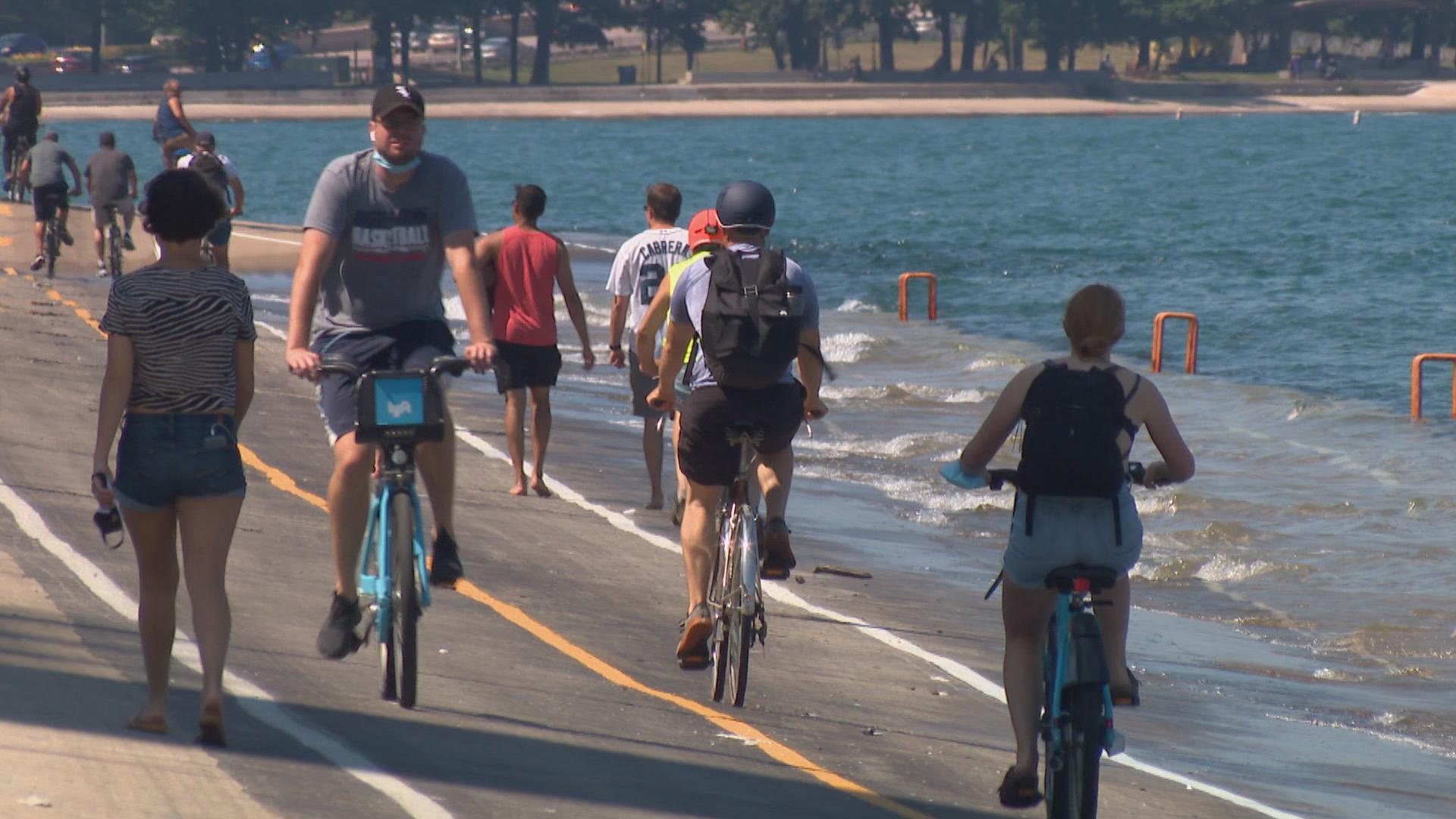 Beaches in Chicago are still closed, but cyclists, runners and walkers can hit the Lakefront Trail — including this newly reopened stretch downtown — provided they stay in motion. (WTTW News)