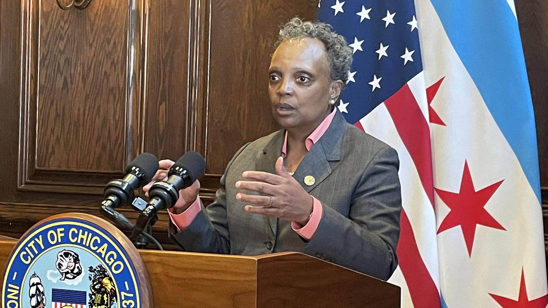 Mayor Lori Lightfoot addresses the news media Tuesday April 19, 2022. (Heather Cherone/WTTW News)