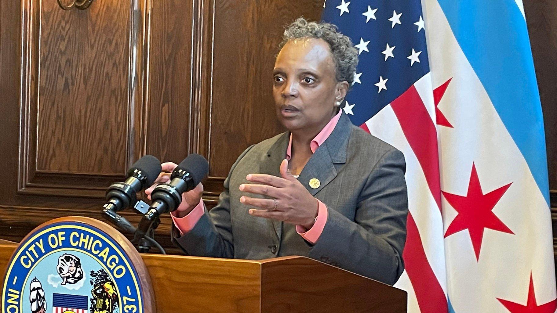 Mayor Lori Lightfoot addresses the news media Tuesday April 19, 2022. (Heather Cherone/WTTW News)