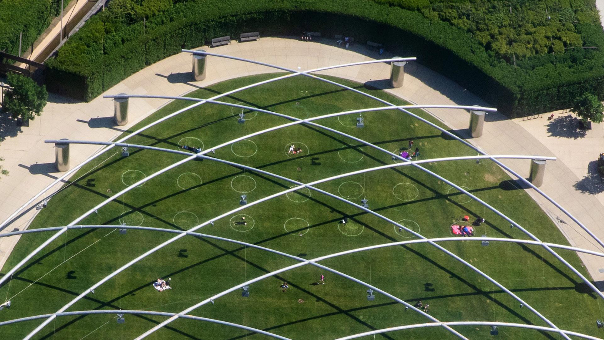 Millennium Park’s Great Lawn is dotted with social distance circles. (Chicago Mayor’s Office)