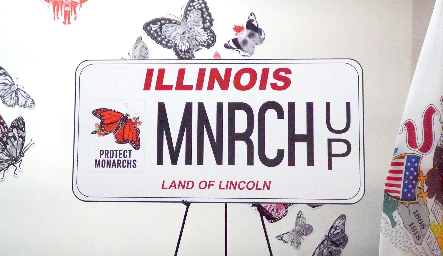 Illinois’ new universal specialty license plate design, with monarch butterfly decal. (Illinois Secretary of State / Facebook)