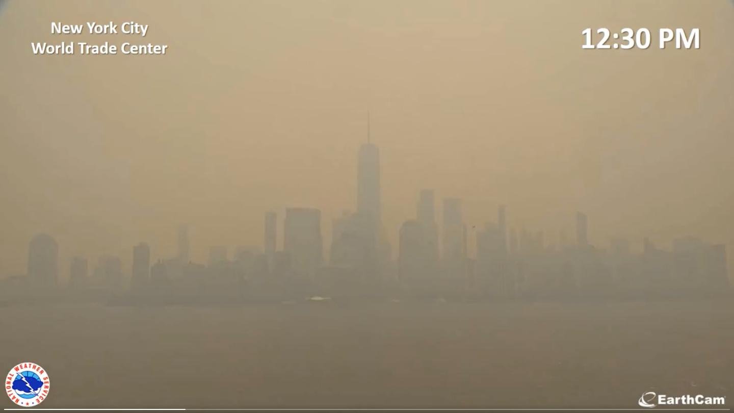 The Day That Wildfire Smoke Shrouded New York City