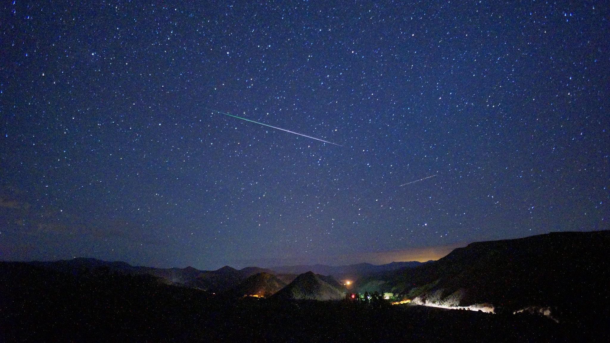 Perseid Meteor Shower Peaks Tuesday Night How To Catch The Best Views Chicago News Wttw