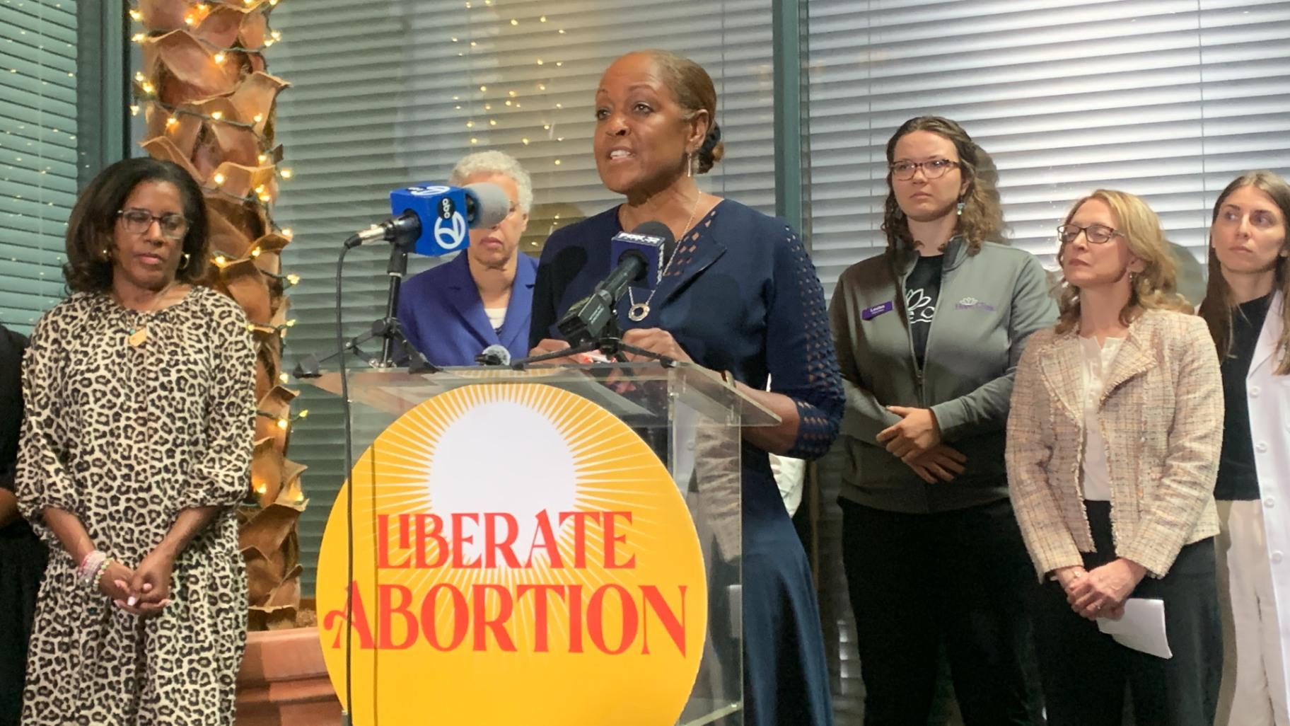 Planned Parenthood of Illinois President and CEO Adrienne White-Faines speaks during a news conference on Sept. 25, 2025, in light of Planned Parenthood of Wisconsin pausing abortion services. (Eunice Alpasan / WTTW News)