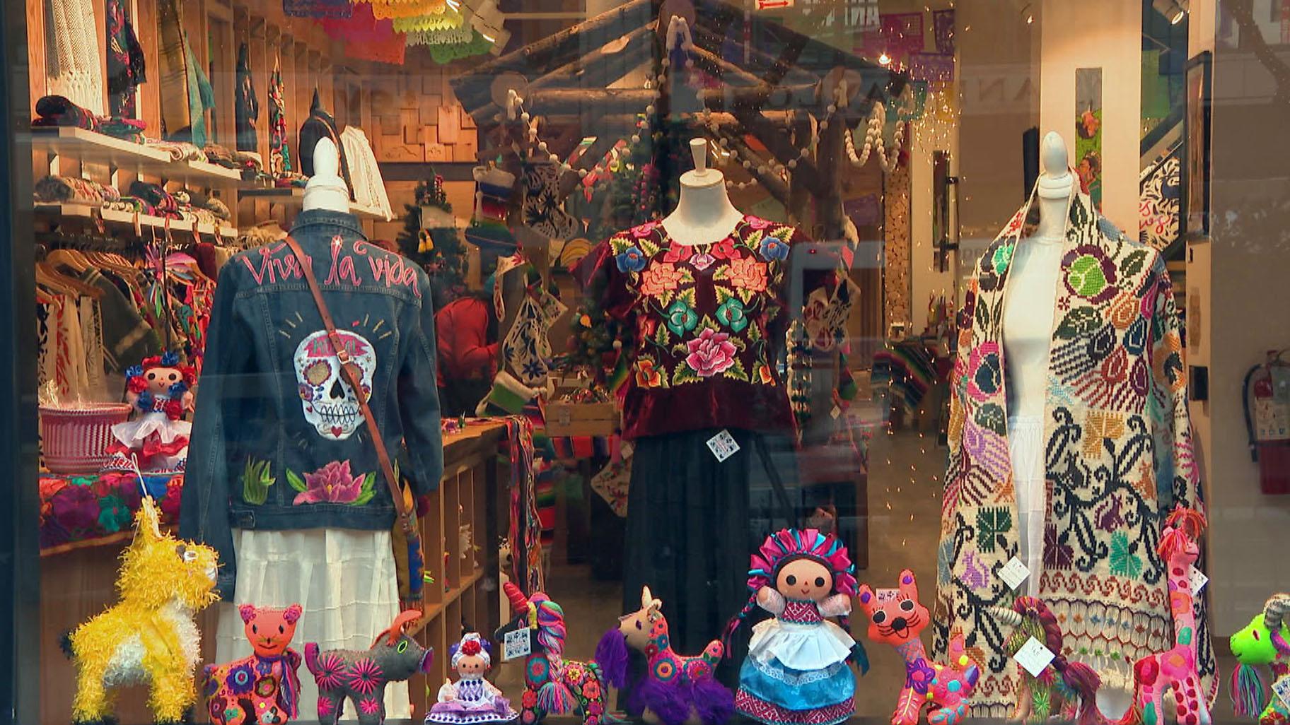 On the Magnificent Mile, Belmont-Cragin Colores Mexicanos small business offers handcrafted, artisanal items from states across Mexico until the end of December.  (WTTW News)