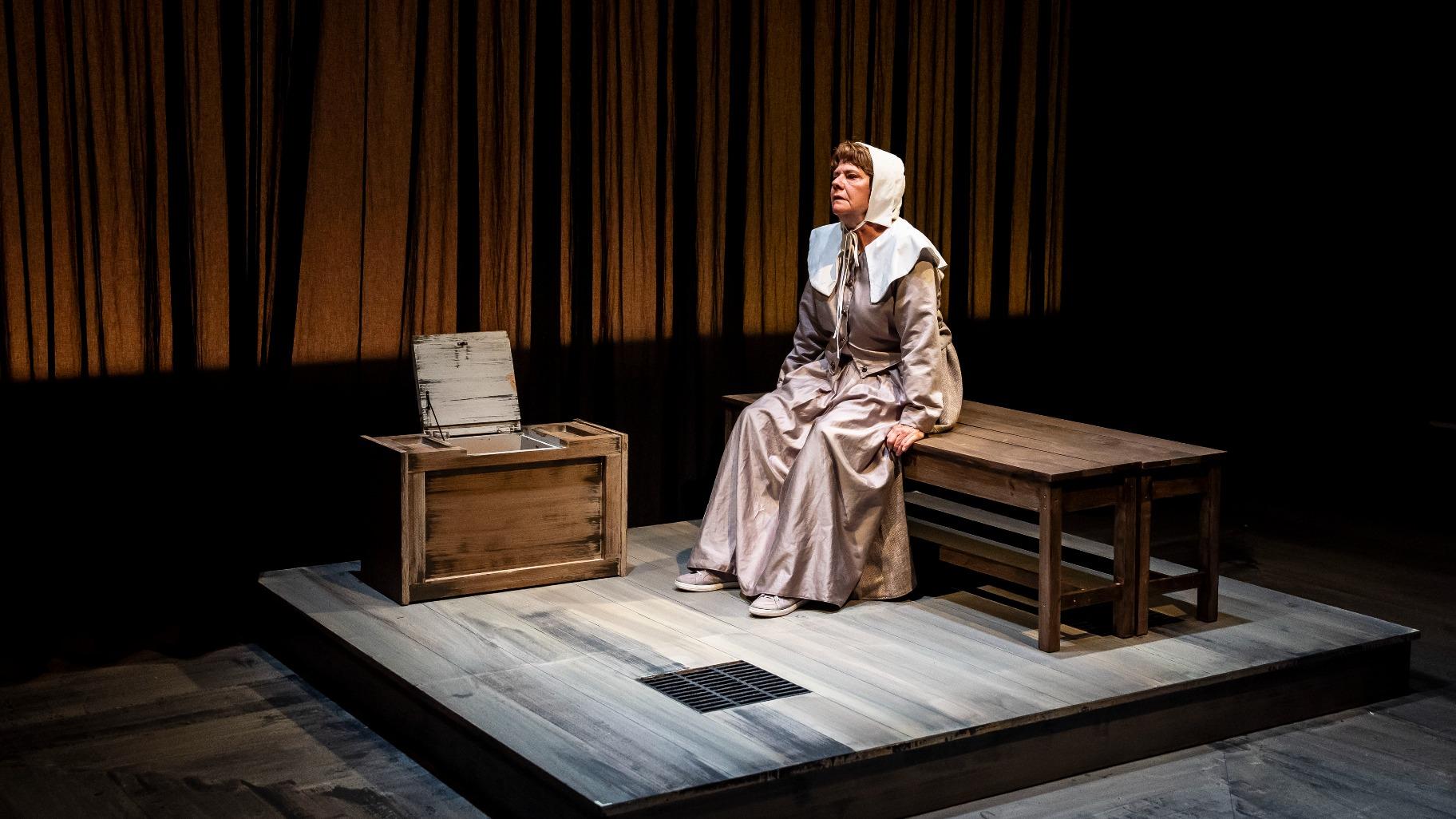Linda Reiter in Shattered Globe Theatre’s “Becky Nurse of Salem.” (Credit: Liz Lauren) 