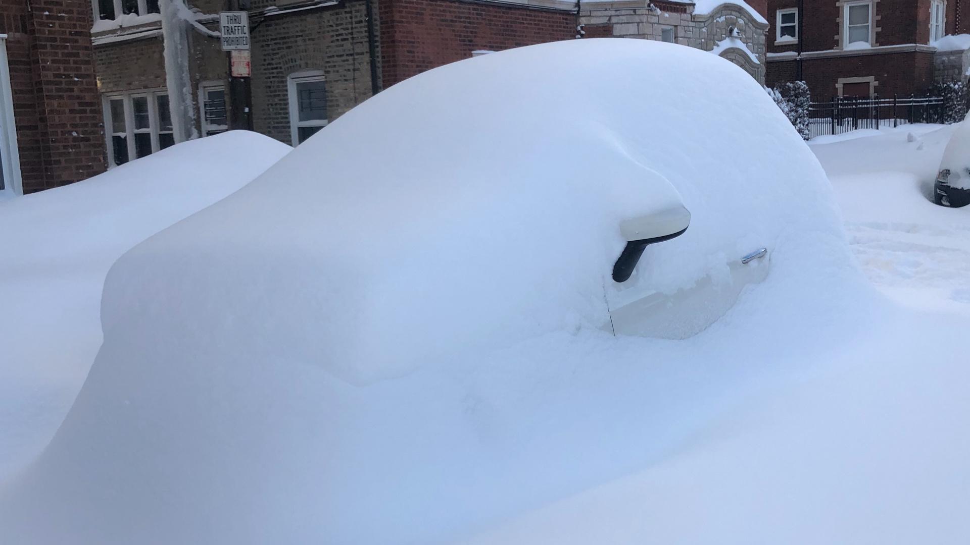 Snow Or No Snow, Chicago’s Winter Parking Ban Starts Friday. Here’s How ...