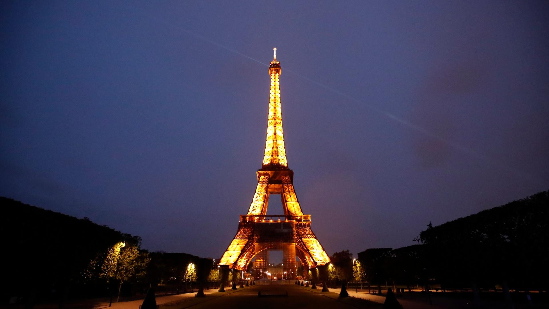 The Eiffel Tower is illuminated in Paris, Tuesday, May 25, 2021. (AP Photo / Francois Mori)