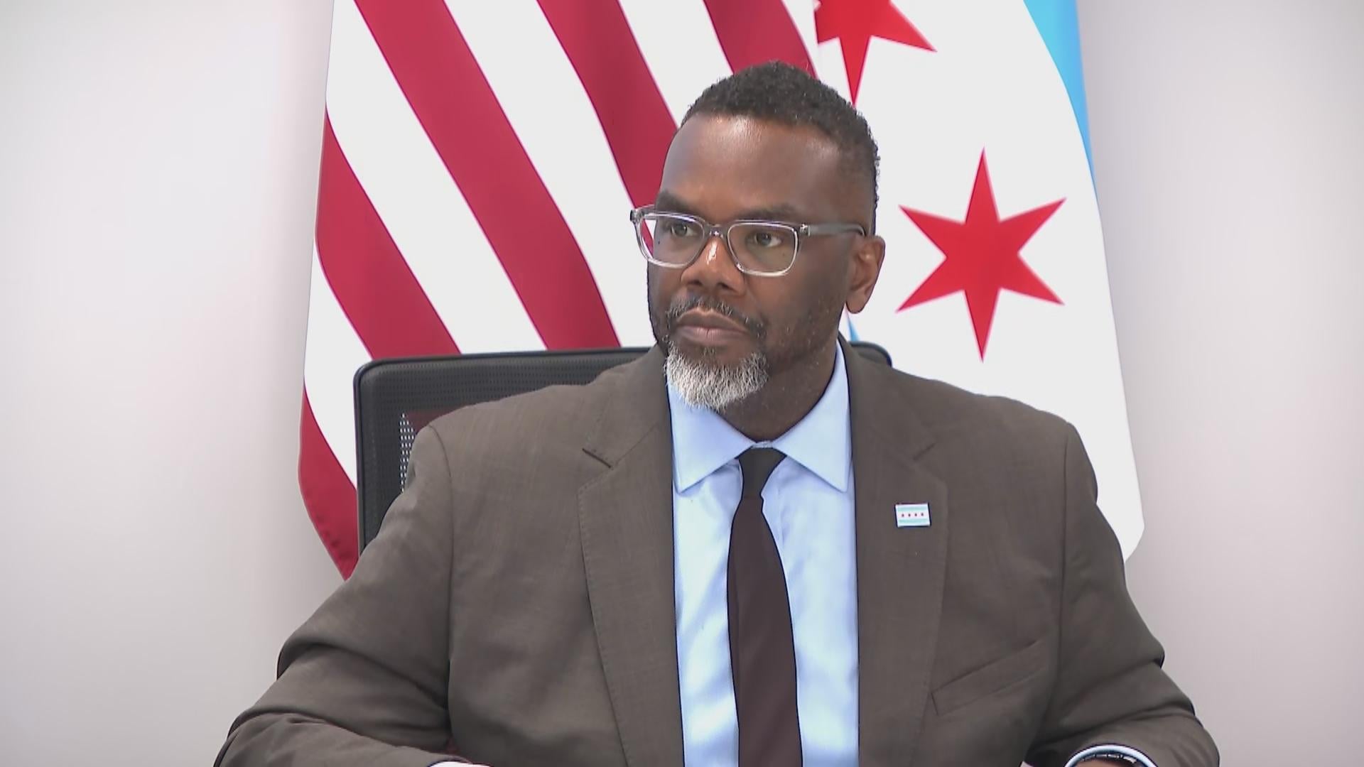 Mayor Brandon Johnson speaks with reporter on April 15, 2025. (WTTW News)