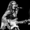 Bonnie Raitt; Photo by Paul Natkin 