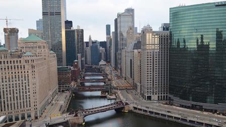 Bridges spanning the Chicago River; credit: Patrick McBriarty