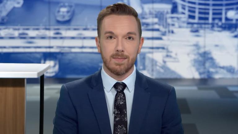 Nick Blumberg hosts the July 17, 2025, episode of "Chicago Tonight." (WTTW News)