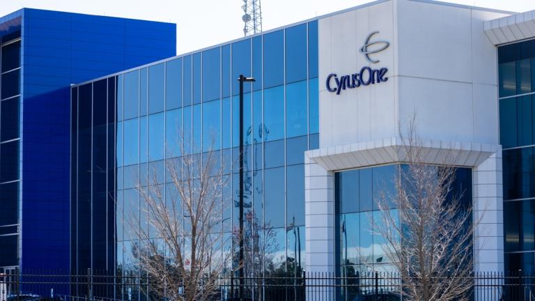 A data center owned by CyrusOne in Aurora is pictured in a 2025 file photo. (Andrew Adams / Capitol News Illinois)