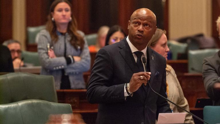 House Speaker Emanuel “Chris” Welch, D-Hillside, speaks on the floor. (Jerry Nowicki / Capitol News Illinois)