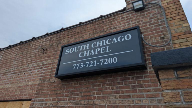 Nearly a year before more than 50 decomposing bodies were found inside the South Chicago Chapel, a City Council member’s office relayed residents’ concerns. (Casey Toner / Illinois Answers Project)