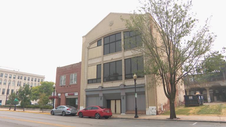 A company is pitching to turn the building at 62 S. Broadway in Aurora into a residential development. (WTTW News)