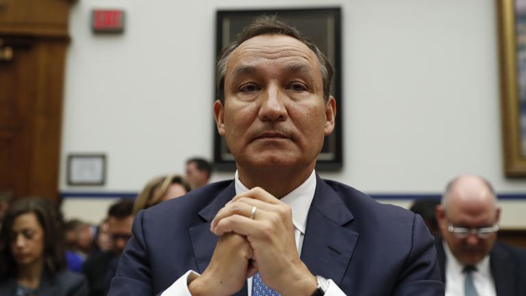 In this May 2, 2017 file photo, United Airlines CEO Oscar Munoz prepares to testify on Capitol Hill in Washington, before a House Transportation Committee oversight hearing. (Pablo Martinez Monsivais / AP File Photo) In this May 2, 2017 file photo, United Airlines CEO Oscar Munoz prepares to testify on Capitol Hill in Washington, before a House Transportation Committee oversight hearing. (Pablo Martinez Monsivais / AP File Photo)