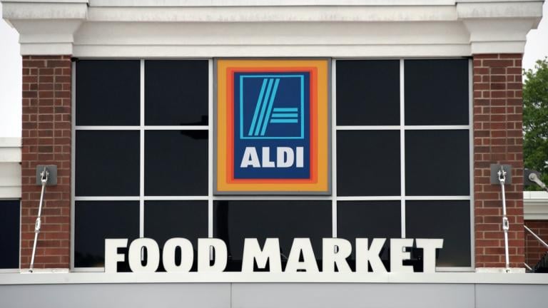 An Aldi's Food Market in Salem, N.H on June 5, 2017. (AP Photo / Elise Amendola, File)