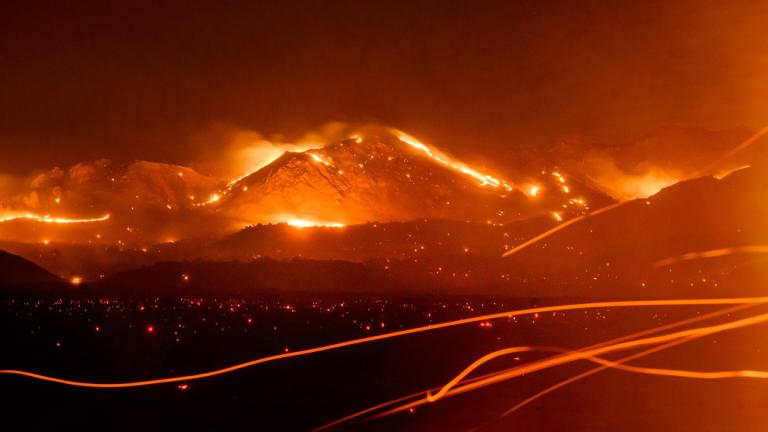  The Bug Fire burns near Doyle in unincorporated Lassen County, Calif., Aug. 13, 2026. (AP Photo / Noah Berger, File)