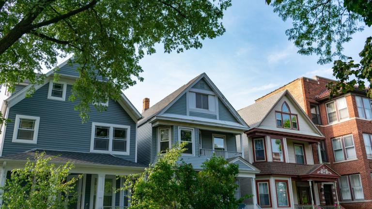 Homes in Chicago’s Andersonville neighborhood are pictured in a file photo. (James Andrews / iStock)